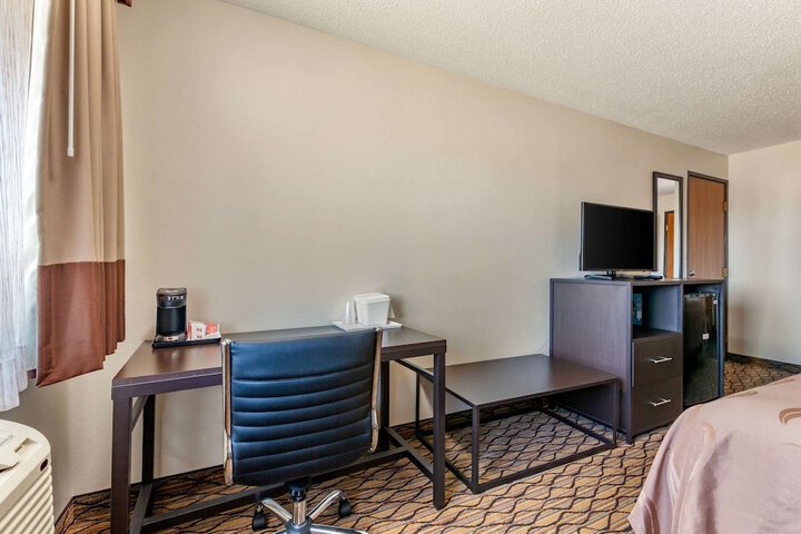 Room 20 of 37