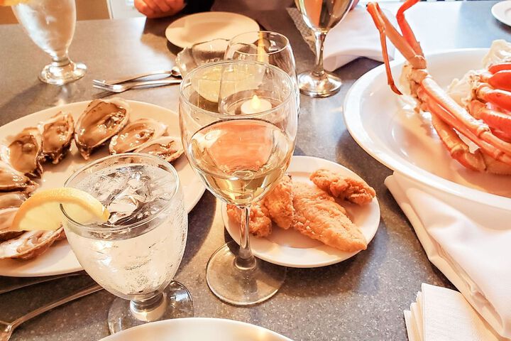 Dining 94 of 153