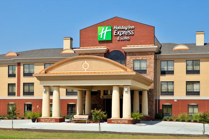 Hotel 2 of 66