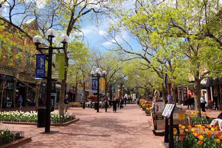 Hyatt Place Boulder / Pearl Street