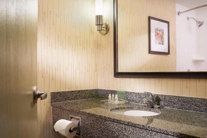 Holiday Inn Hartford Downtown Area by IHG