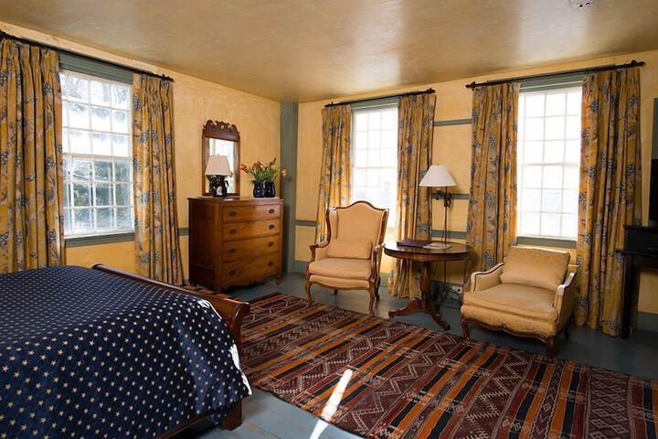 Room 53 of 67