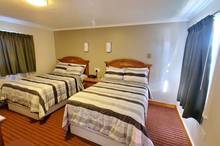 Room 32 of 181