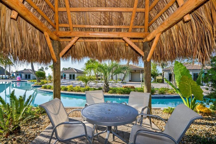Piece of Heaven Pool Home by AV Dreams