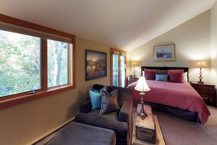 Room 203 of 361
