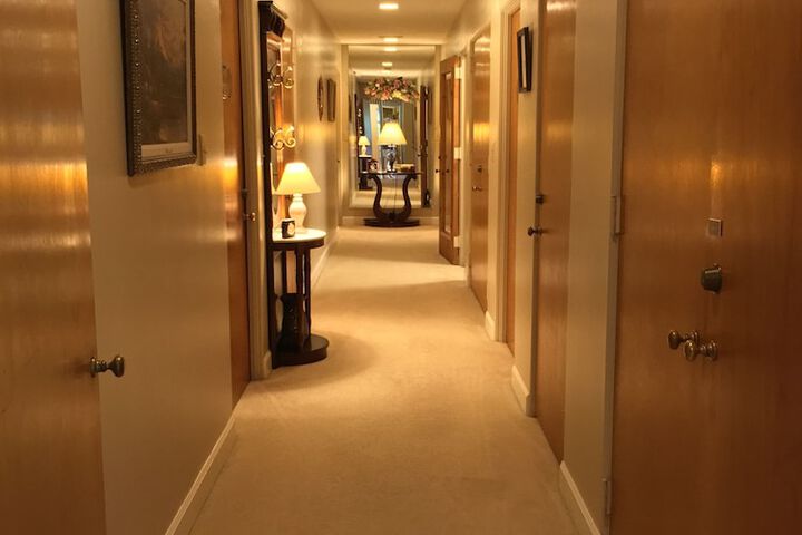 Ballroom/Hall 55 of 73