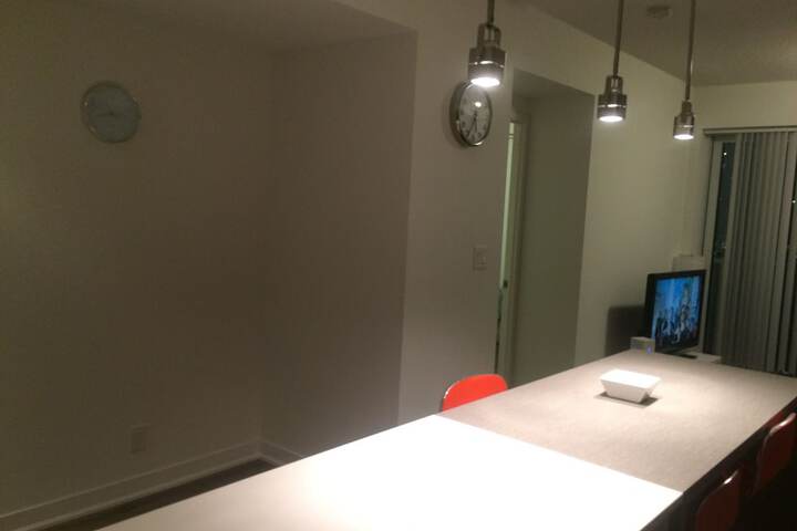 Lounge 18 of 21