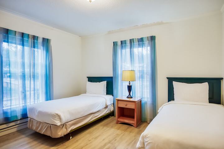Inn at Haystack Rock