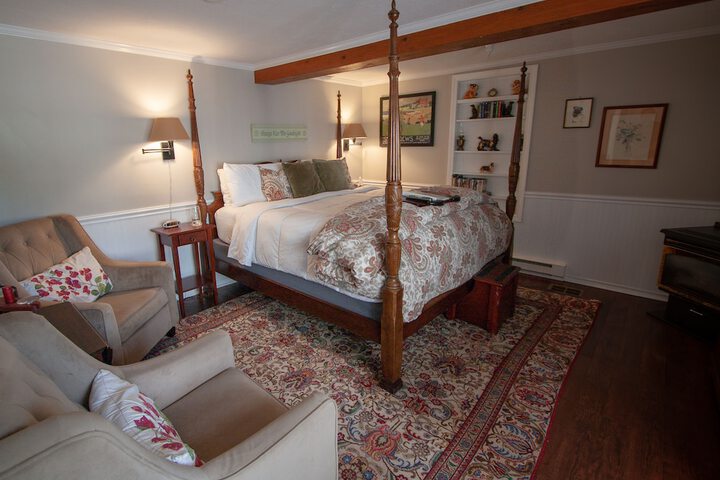 Room 146 of 200