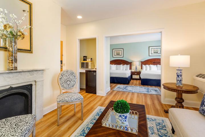 Room 30 of 42
