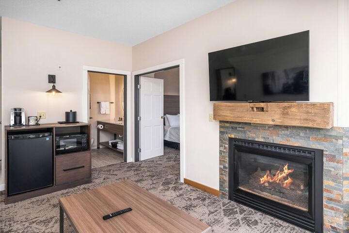 Grand Superior Lodge