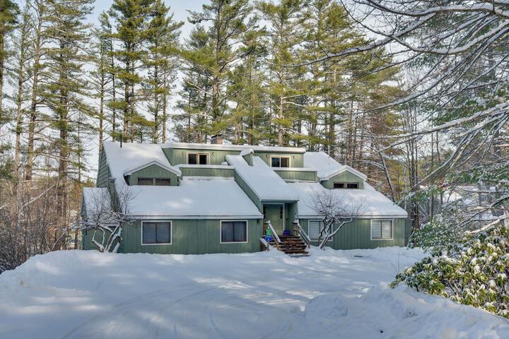 3 Mi to Story Land: All-season Family Condo