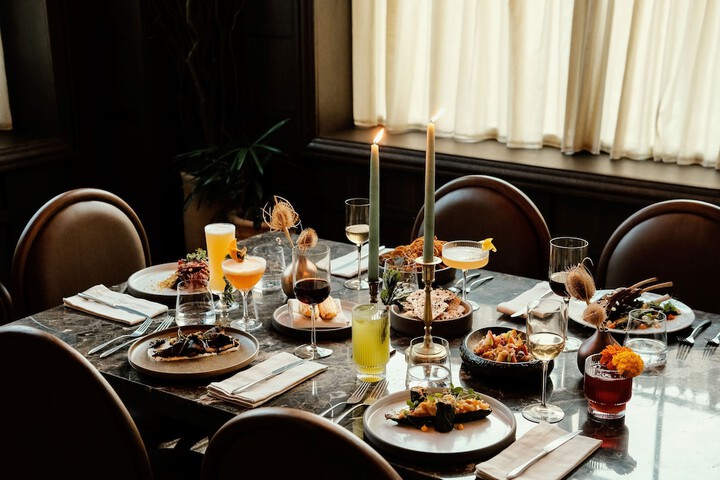 Dining 45 of 64