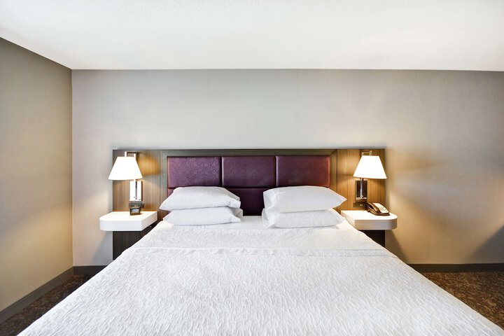 Room 26 of 43