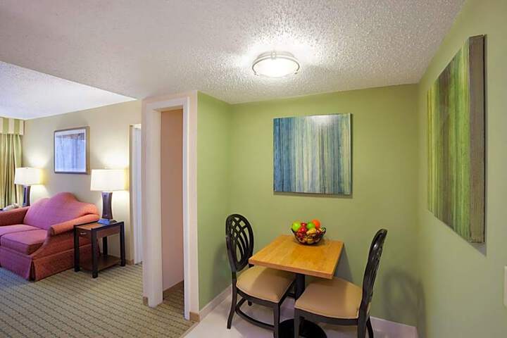 Holiday Inn Nashua an IHG Hotel