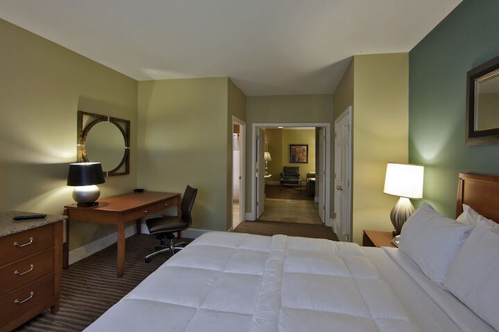 Room 14 of 31