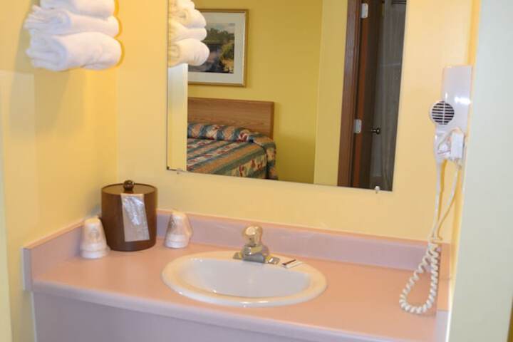 Room 43 of 52