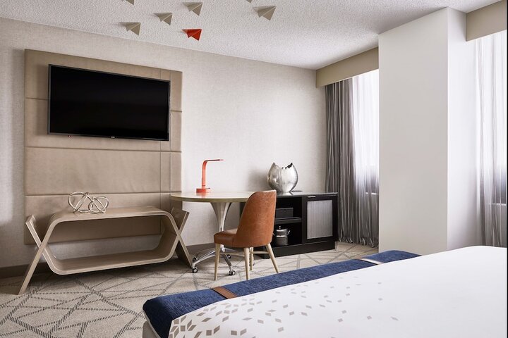Room 36 of 62