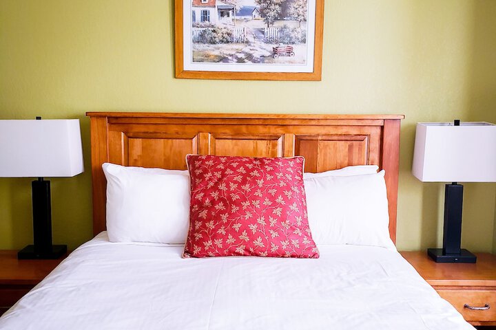 Room 104 of 140