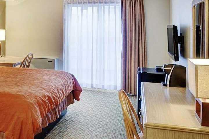 Room 16 of 26