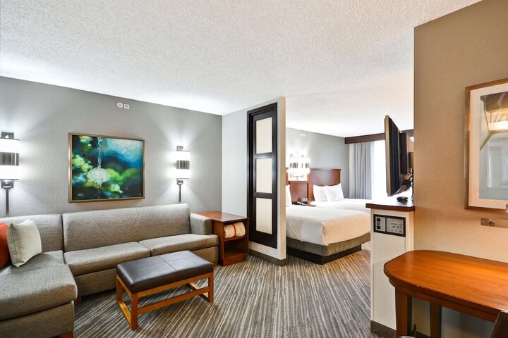 Room 12 of 20