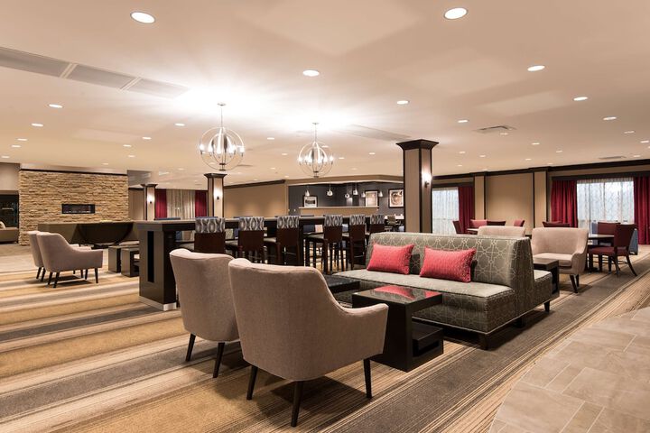 DoubleTree by Hilton Schenectady Downtown