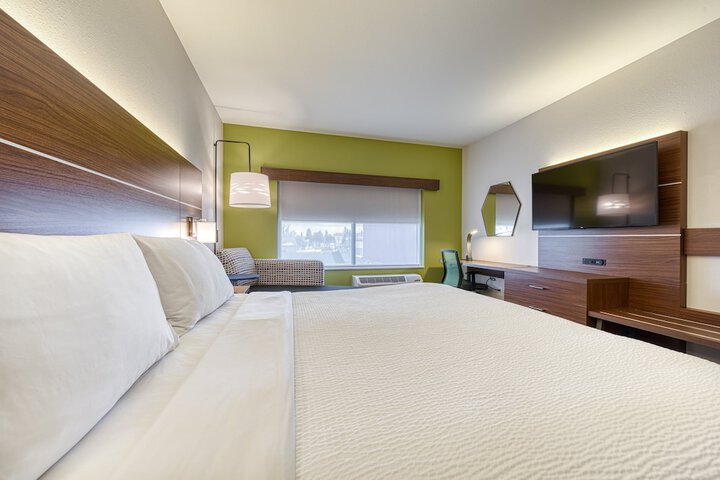 Room 15 of 58