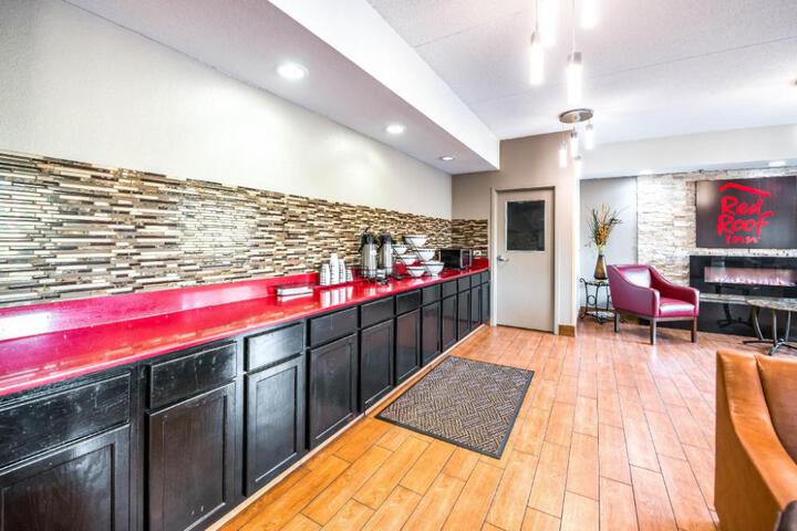 Red Roof Inn Palatine
