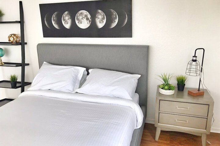 Room 60 of 136