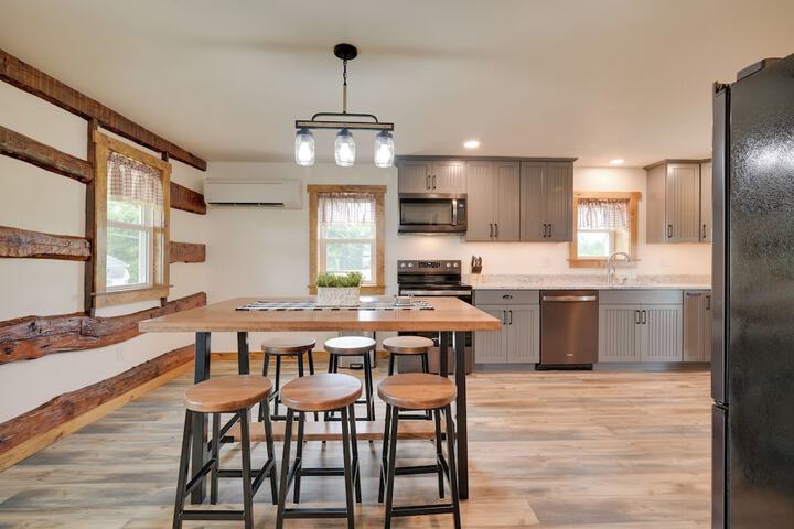 Charming Biglerville Home w / Patio & Yard!