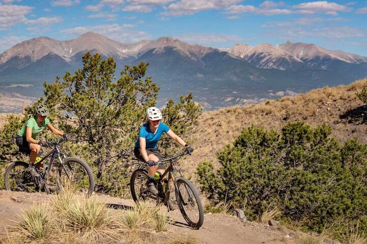 Buffalo Peaks B & B