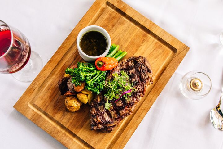 Dining 57 of 70