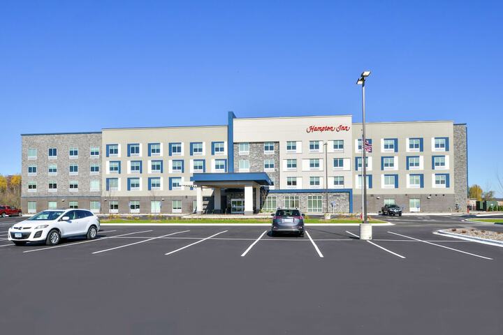 Hotel 2 of 54
