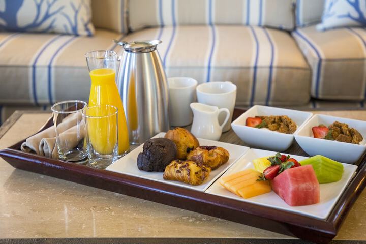 Breakfast/Coffee Service 28 of 40