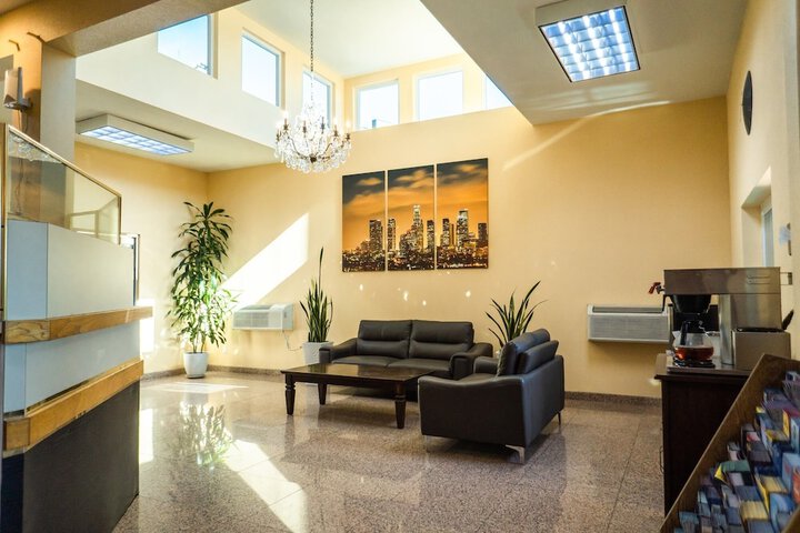 Hotel Interior 10 of 36