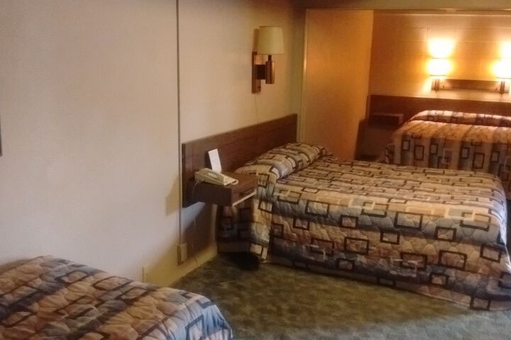 Room 56 of 64