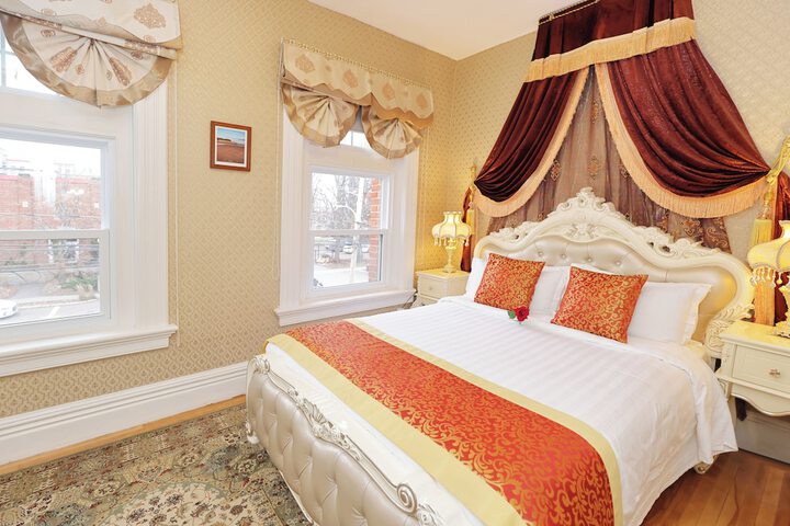 Room 207 of 252