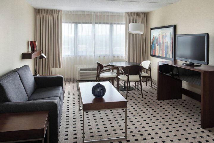 Delta Hotels by Marriott Utica