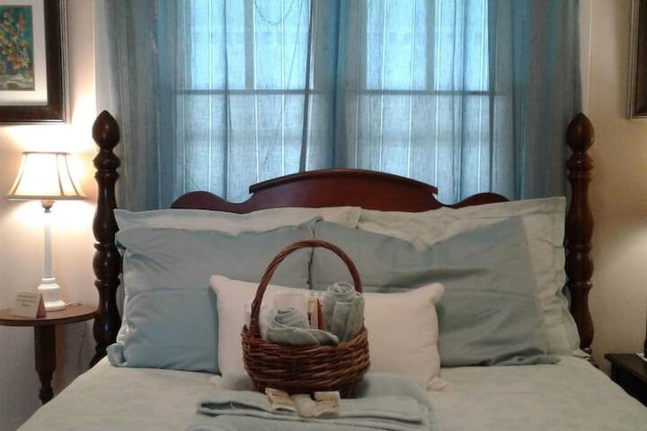Room 30 of 50