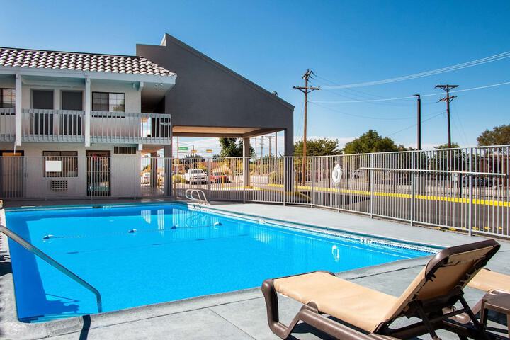Pool 7 of 56