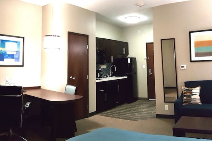 Room 28 of 52