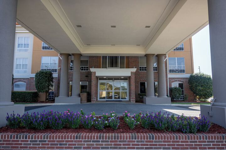 Hotel 6 of 45