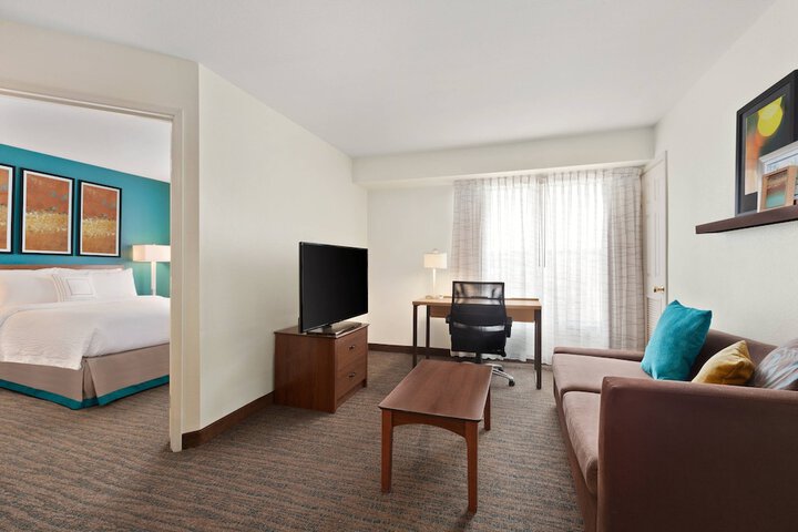 Room 30 of 32