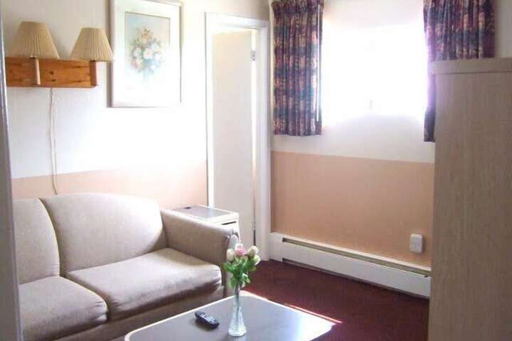 Room 34 of 72