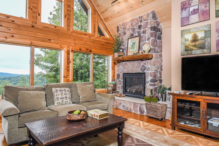 Highlands Heaven by Taylor Made Deep Creek