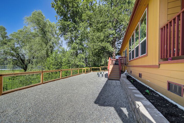 Newport Riverfront Home w / Deck + Fire Pit!