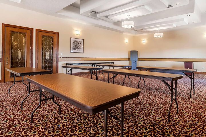 Quality Inn & Suites Owasso US-169