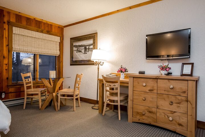 Room 36 of 60