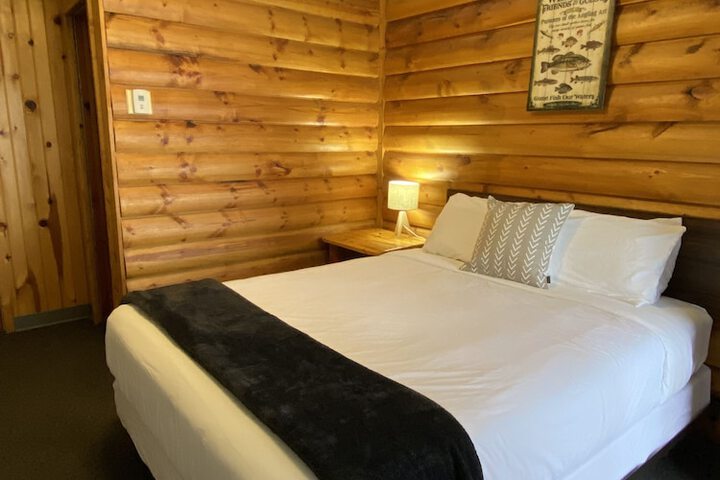 Room 46 of 73