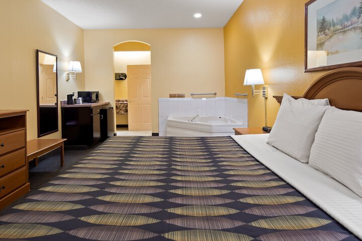 SureStay Hotel by Best Western Mission